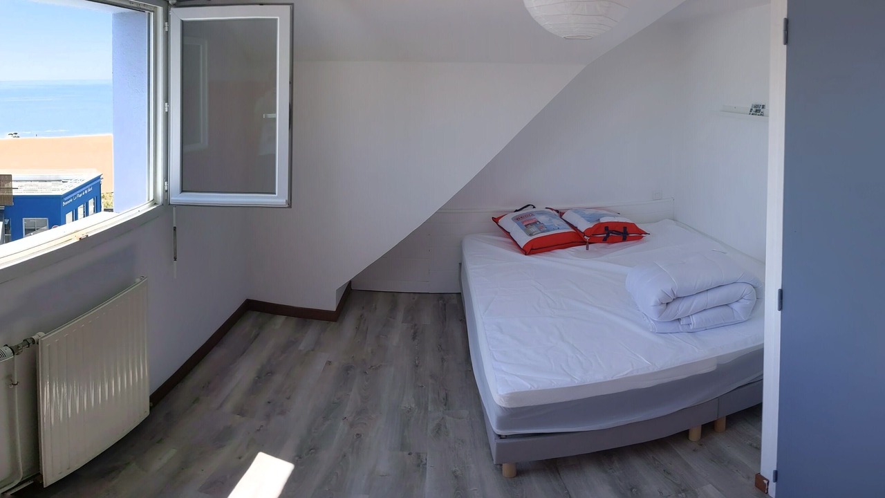 Photo of Bedroom in Saint-Marc-sur-Mer