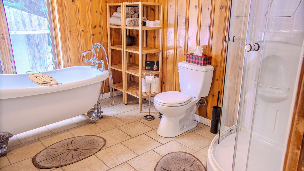 Photo of Bathroom in Saint-Alphonse-Rodriguez