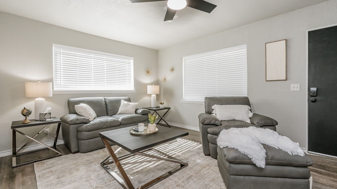 Photo of Livingroom in Dumas