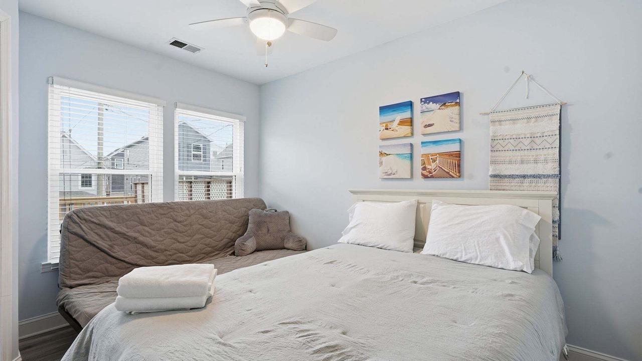 Photo of Others in Sea Bright