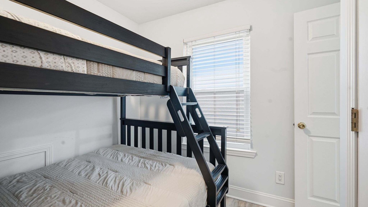 Photo of Others in Sea Bright