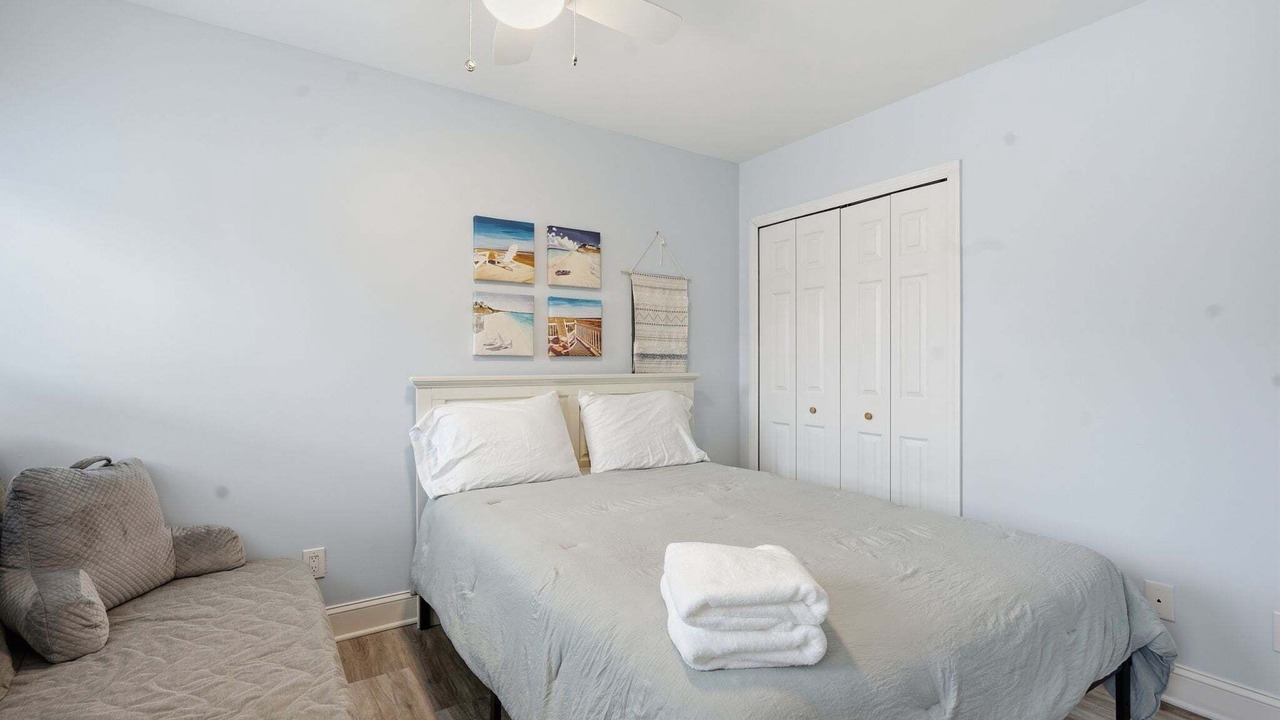 Photo of Others in Sea Bright