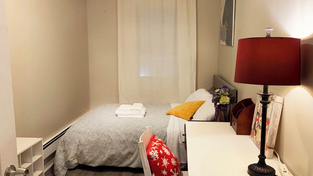 Photo of Bedroom in Spruce Hill