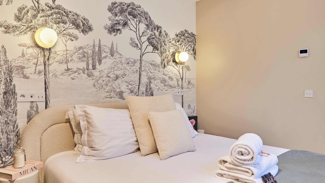 Photo of Bedroom in Montparnasse