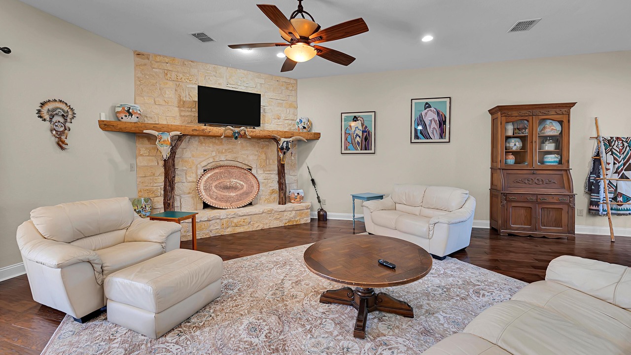 Photo of Livingroom in McGregor