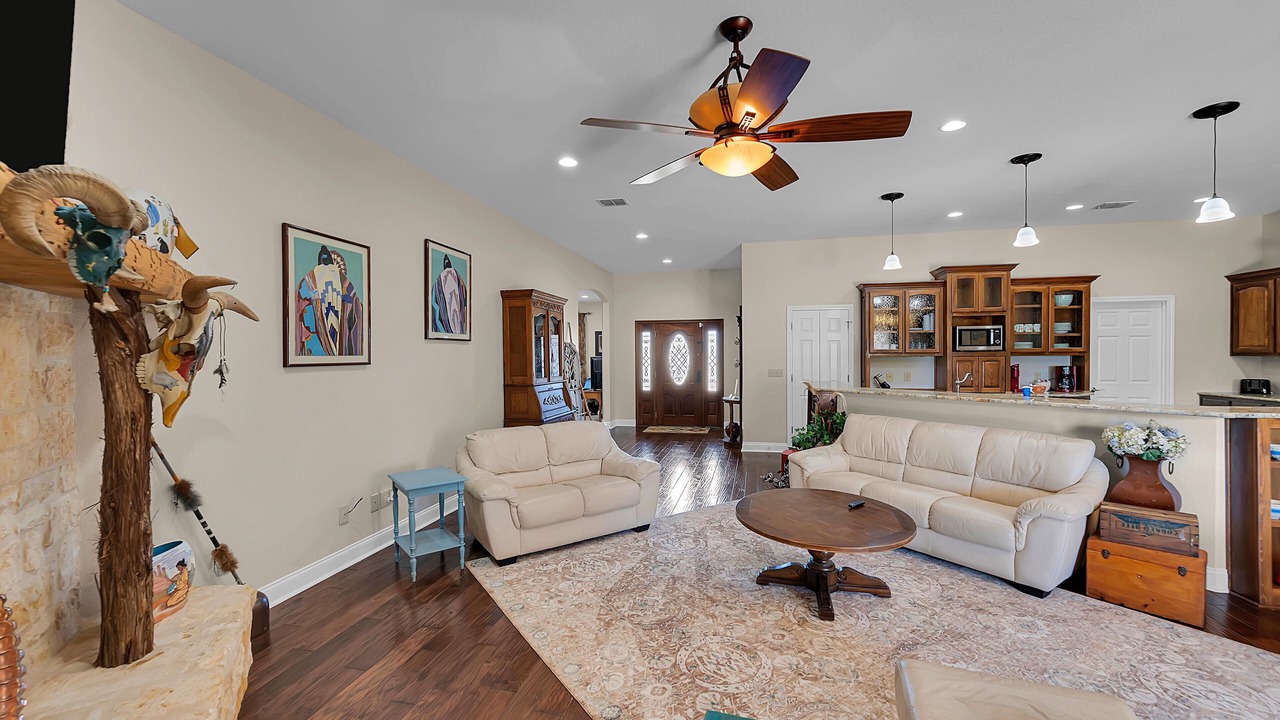 Photo of Livingroom in McGregor