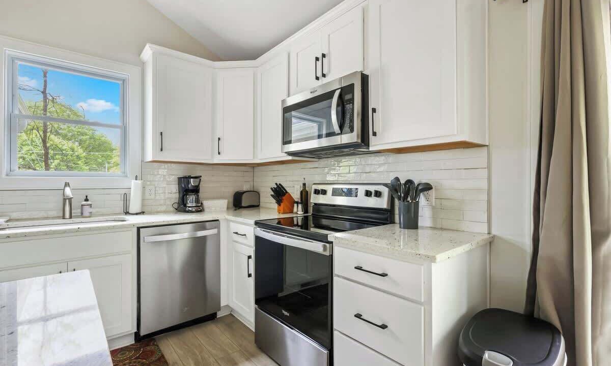 Photo of Kitchen in Southwest Raleigh