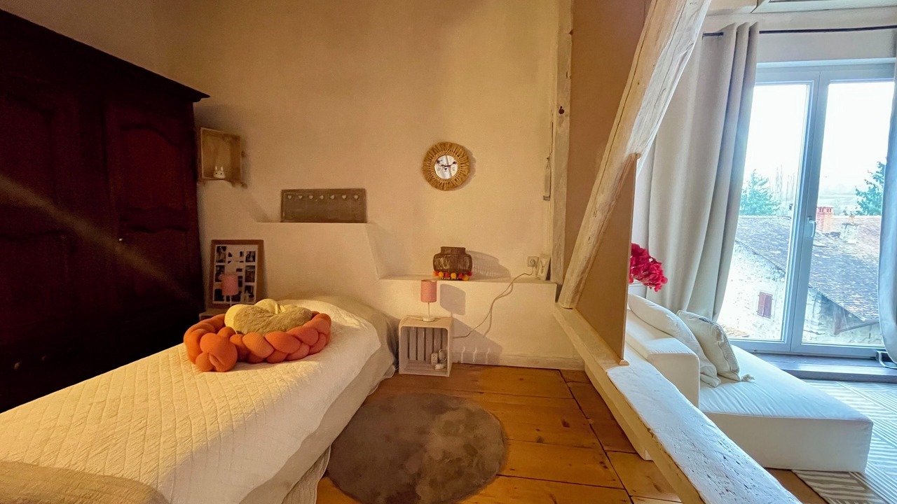 Photo of Bedroom in Lully