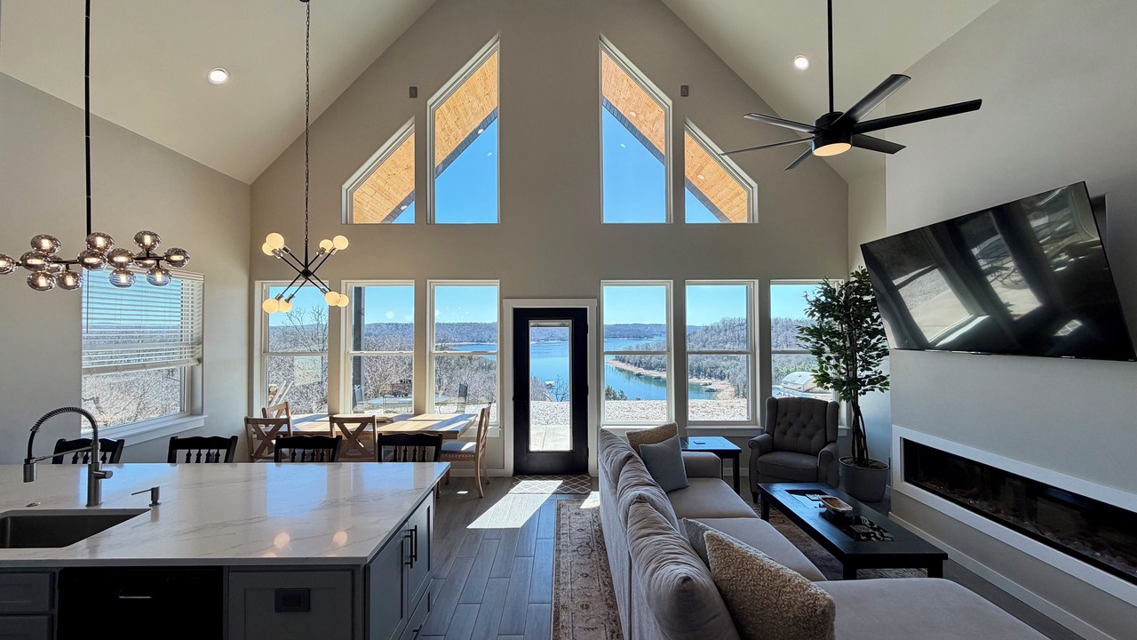 Photo of Livingroom in Garfield