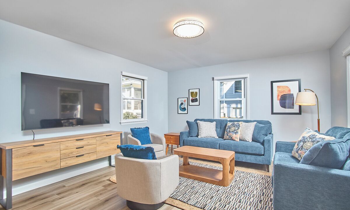 Photo of Livingroom in Carrboro