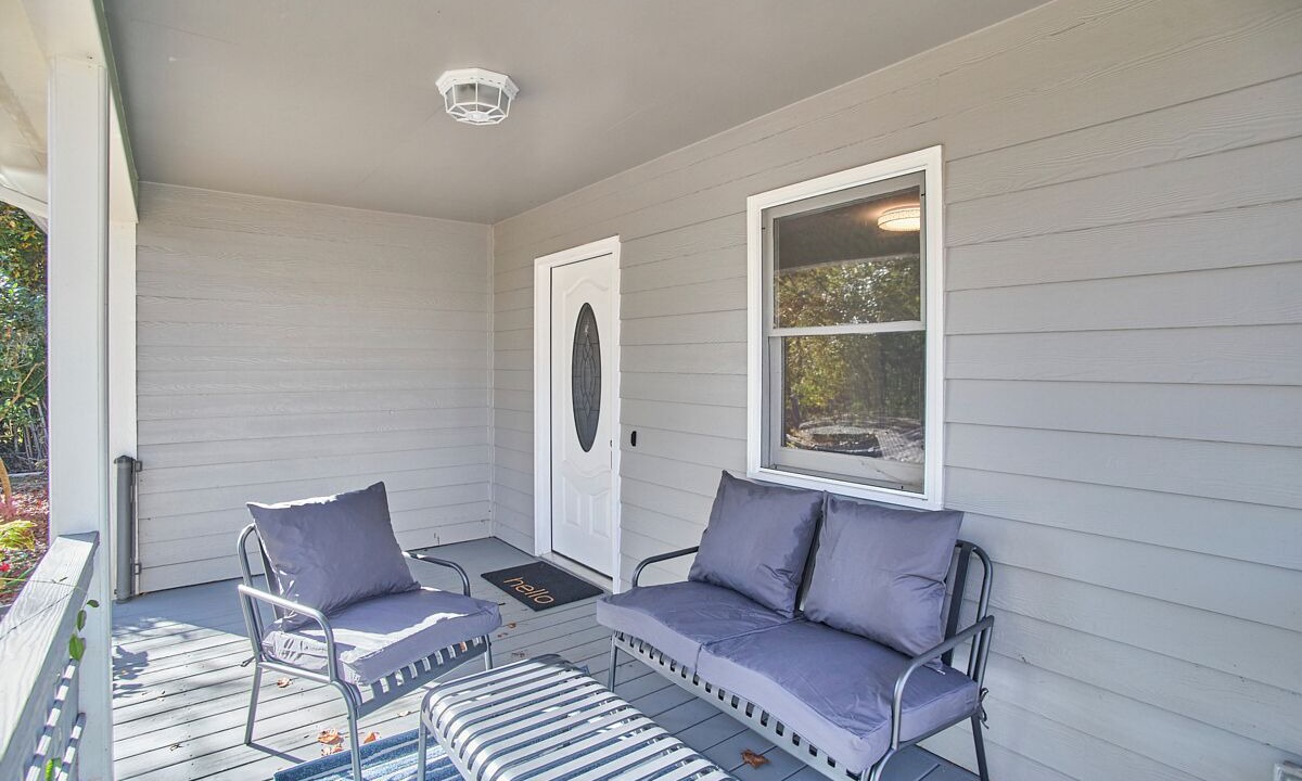 Photo of Patio Balcony in Carrboro