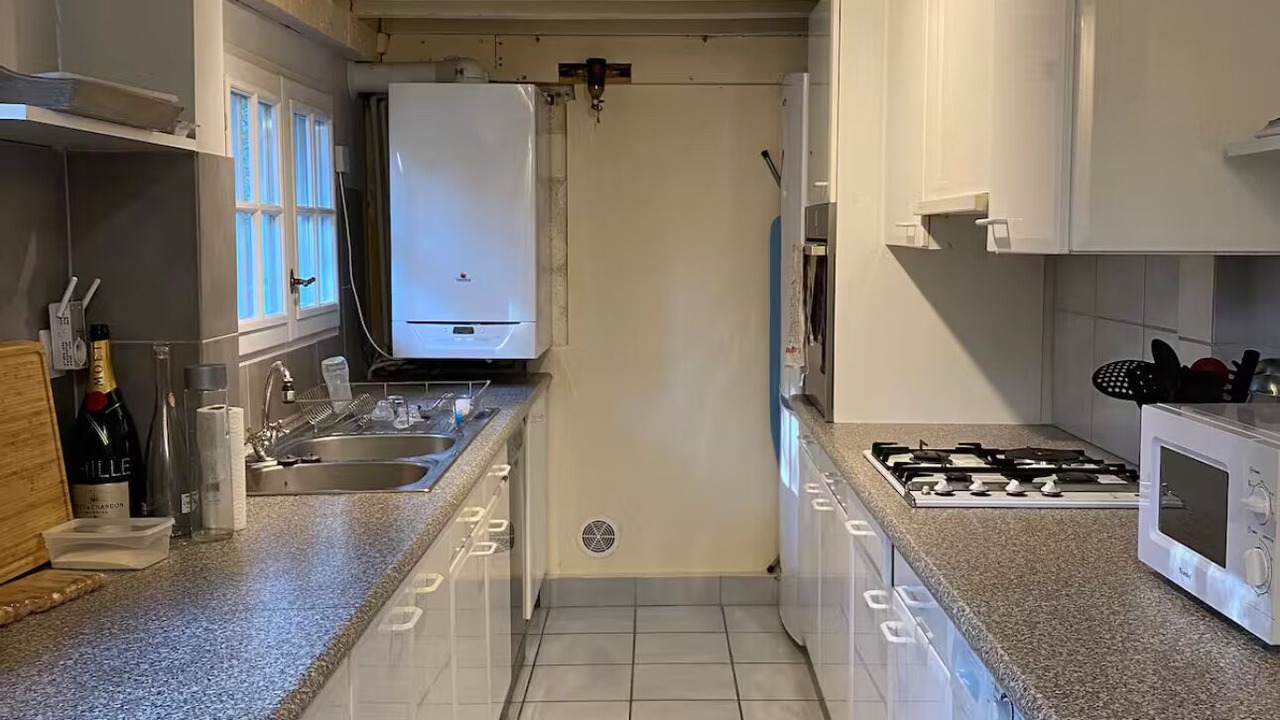Photo of Kitchen in Sylvains-les-Moulins