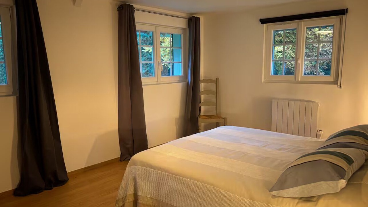 Photo of Bedroom in Sylvains-les-Moulins