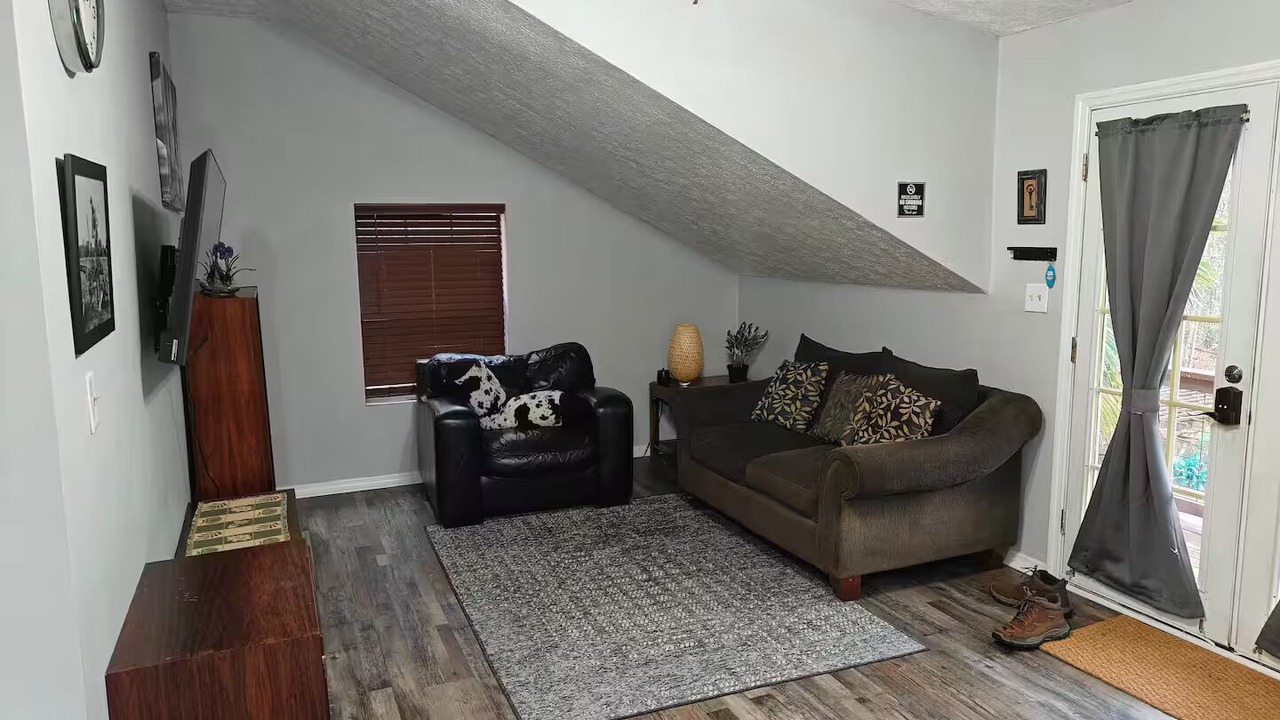Photo of Livingroom in Fayetteville