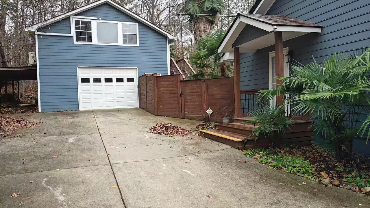 Photo of Outdoor in Fayetteville