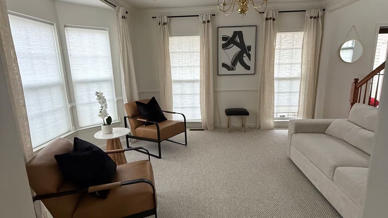 Photo of Livingroom in West Henrietta