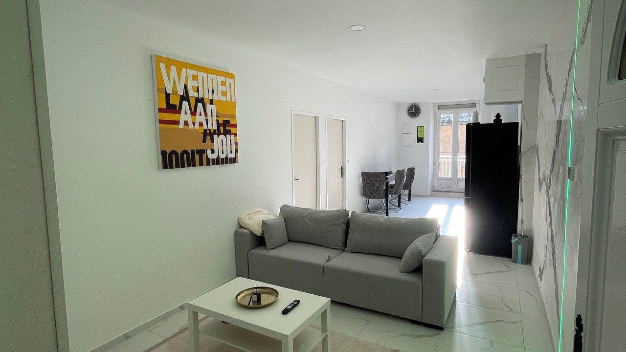 Photo of Livingroom in Saint-Etienne-de-Saint-Geoirs