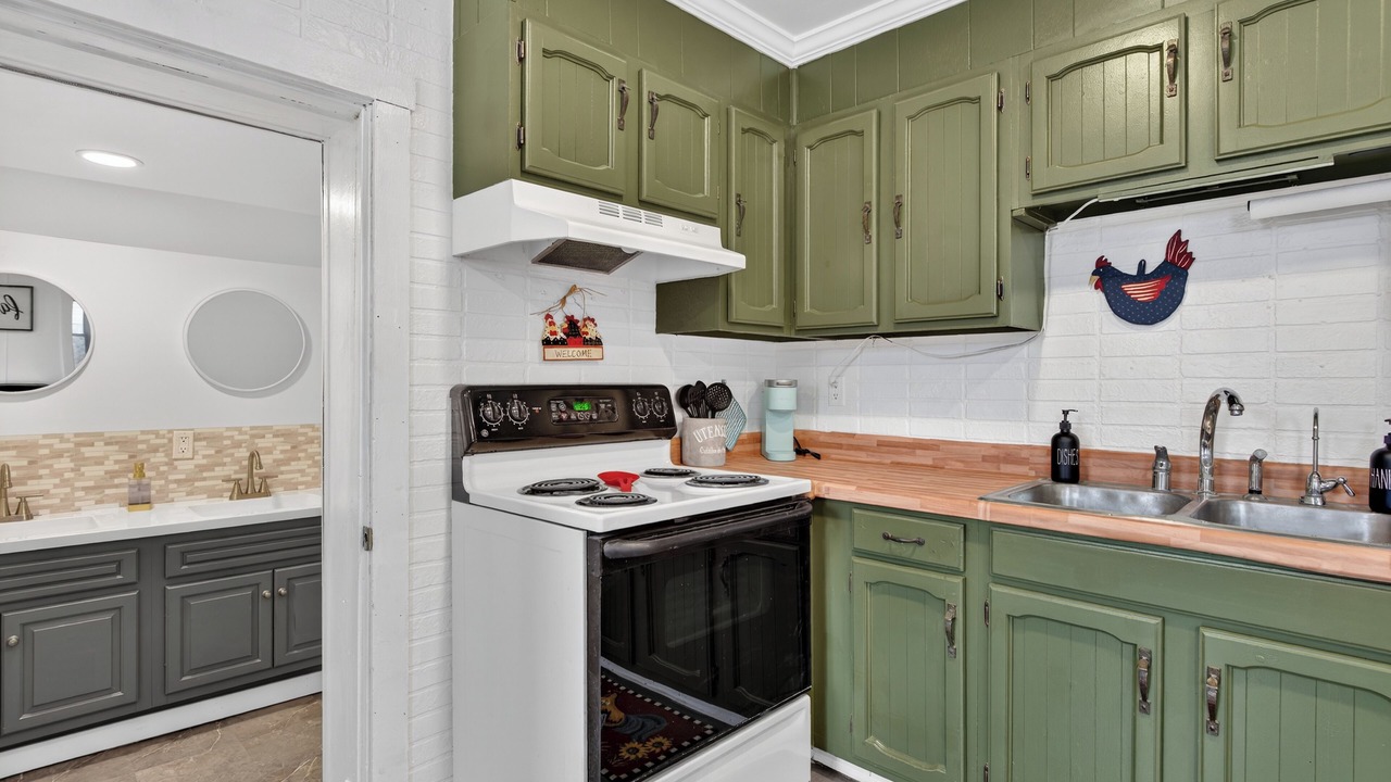 Photo of Kitchen in Rothsville