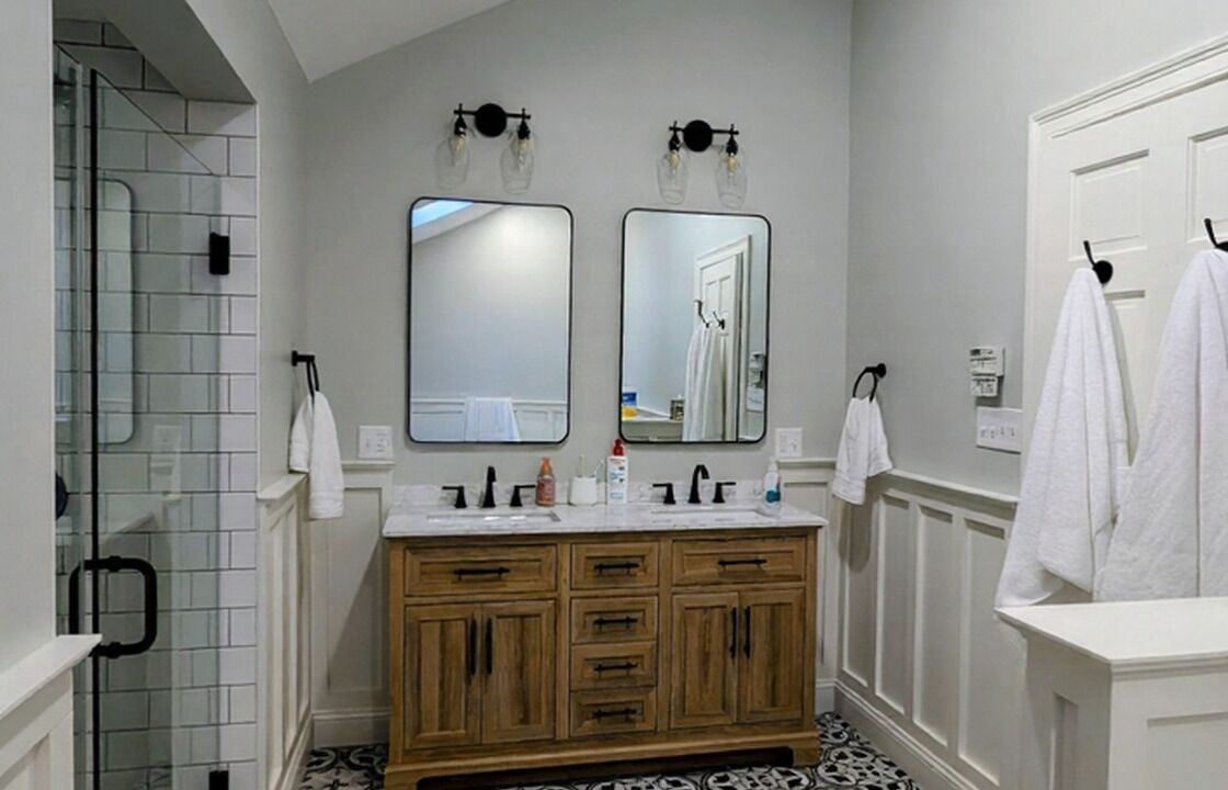 Photo of Bathroom in Mayfield