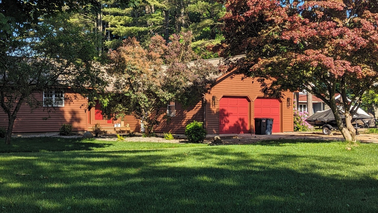 Photo of Outdoor in Mayfield