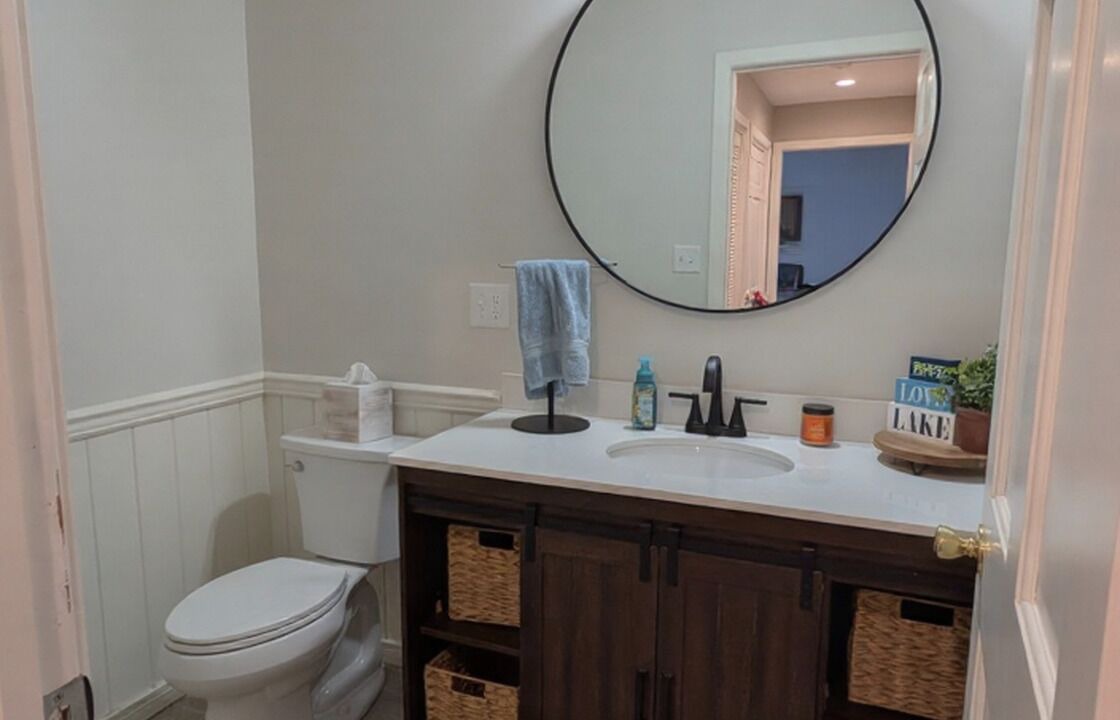 Photo of Bathroom in Mayfield