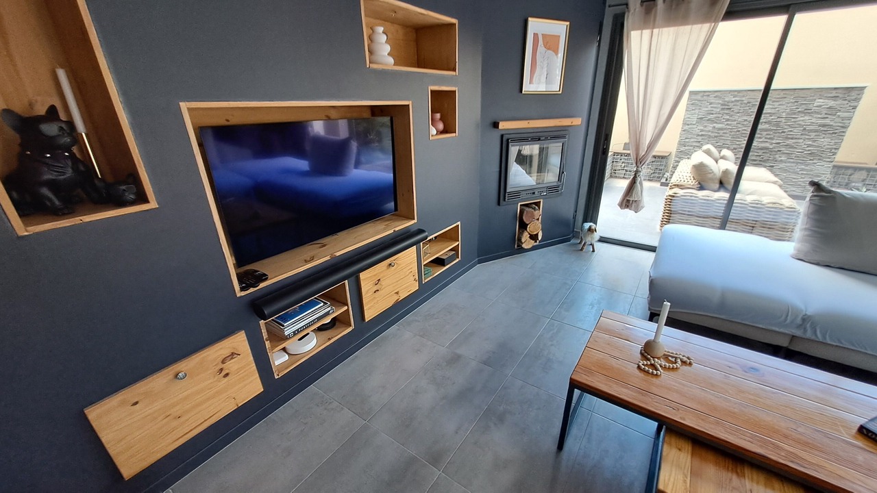 Photo of Bedroom in Montbazin