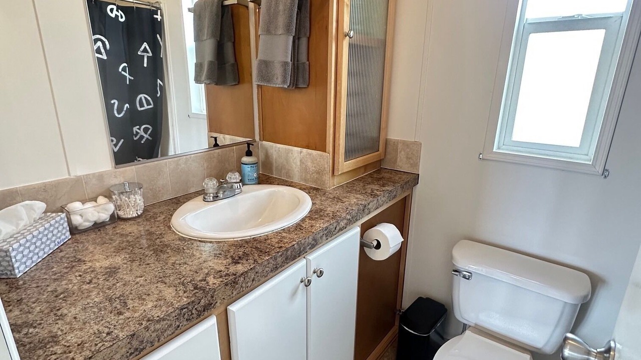 Photo of Bathroom in La Grande