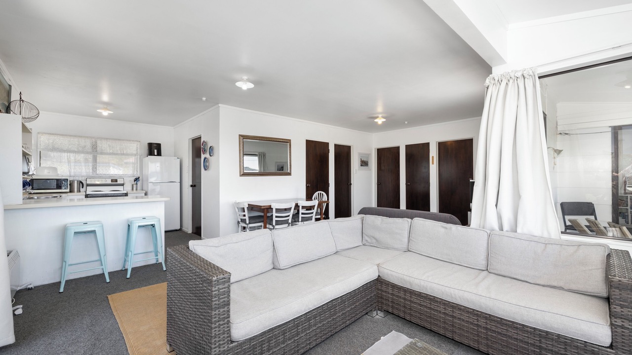 Photo of Livingroom in Castlepoint