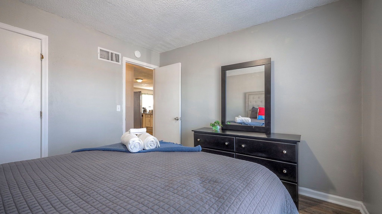 Photo of Bedroom in Olathe