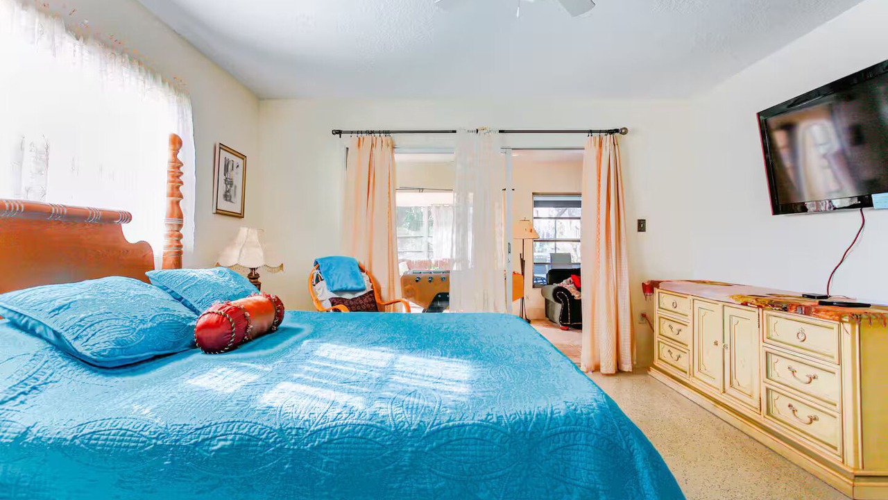 Photo of Bedroom in Dunnellon