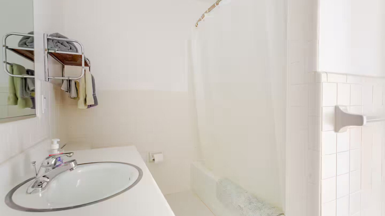 Photo of Bathroom in Dunnellon