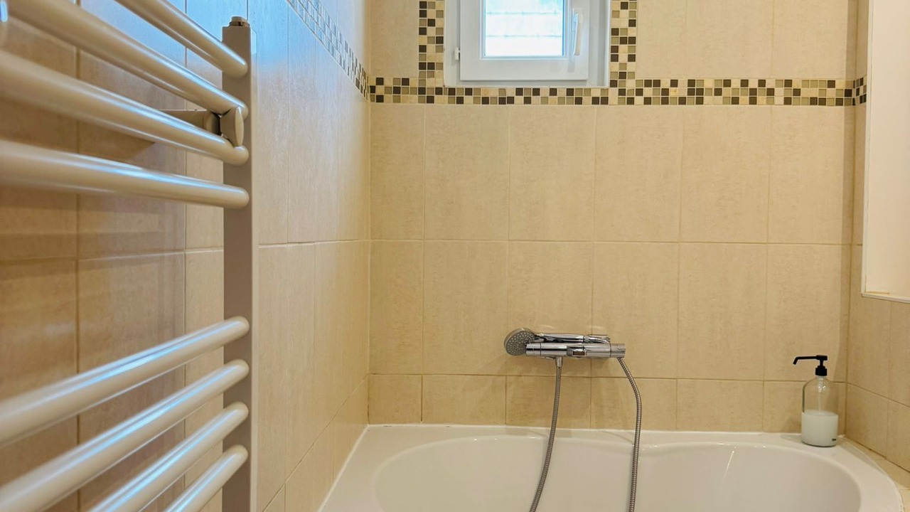 Photo of Bathroom in Bourg Pelousiere