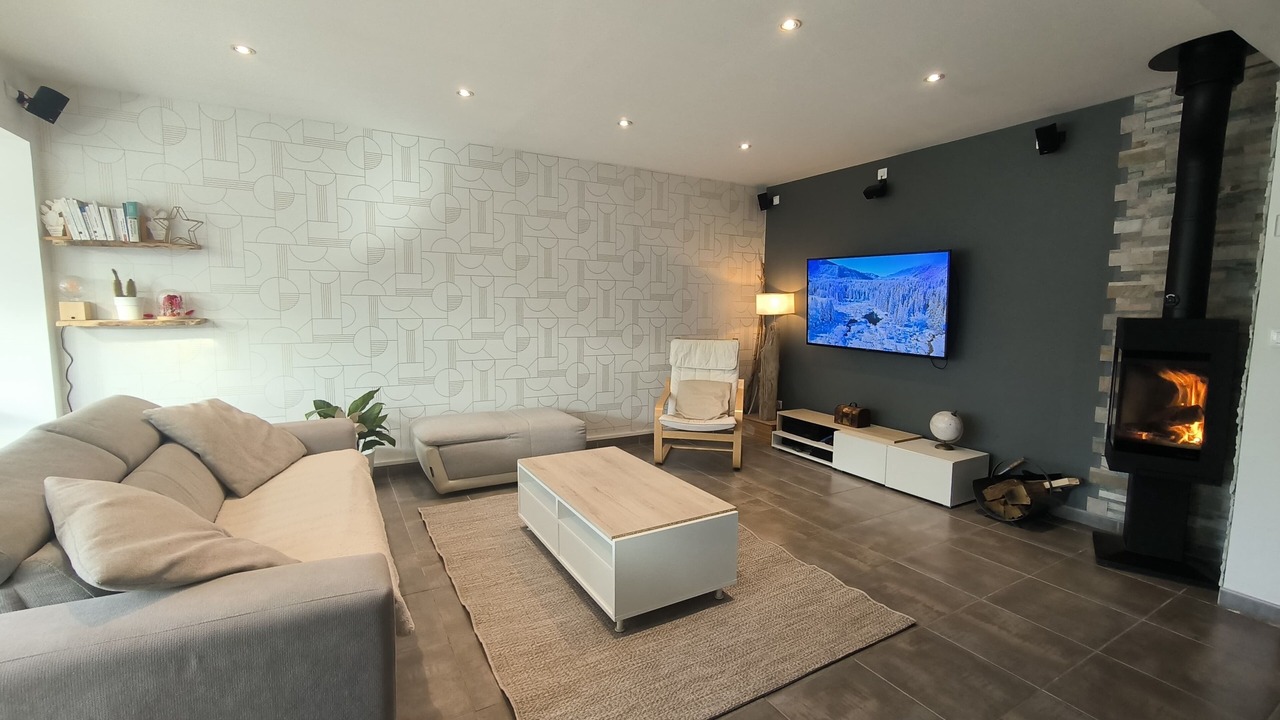 Photo of Livingroom in Bourg Pelousiere