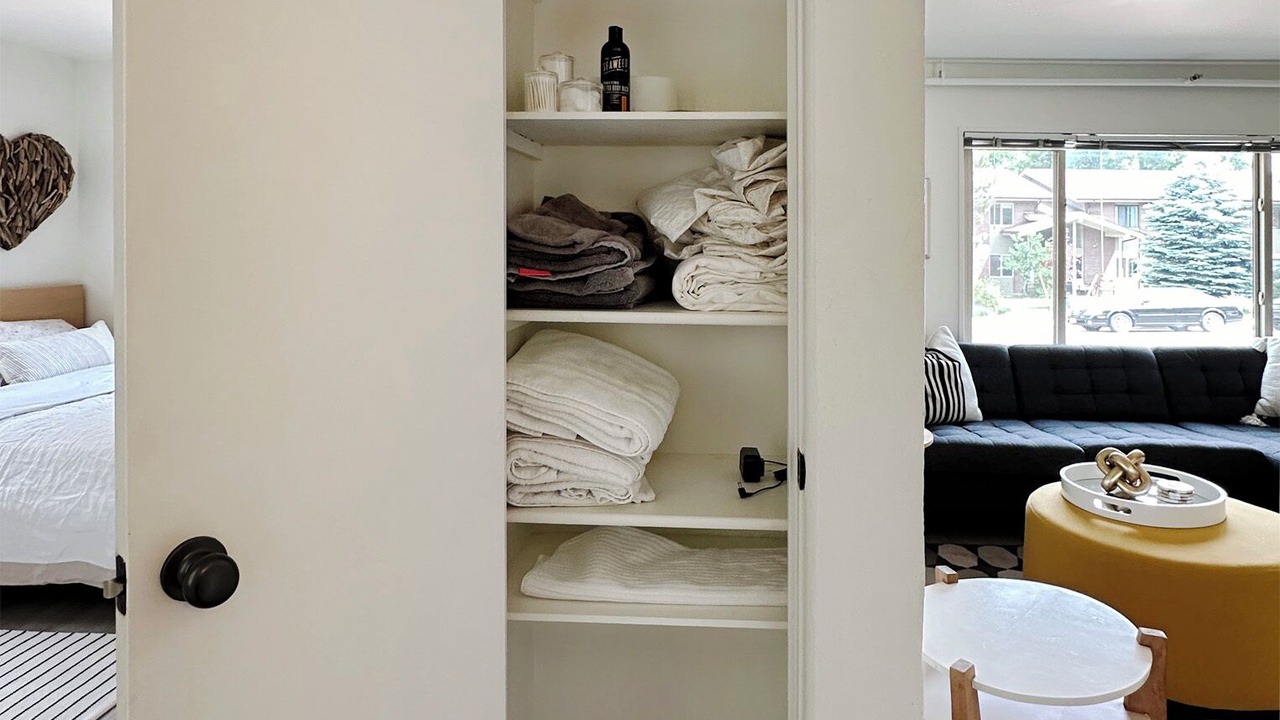 Photo of Livingroom in Central Boulder