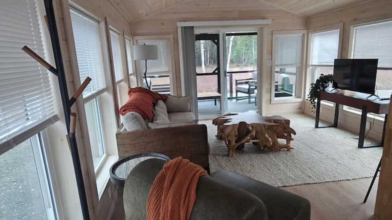 Photo of Livingroom in Pittsburg