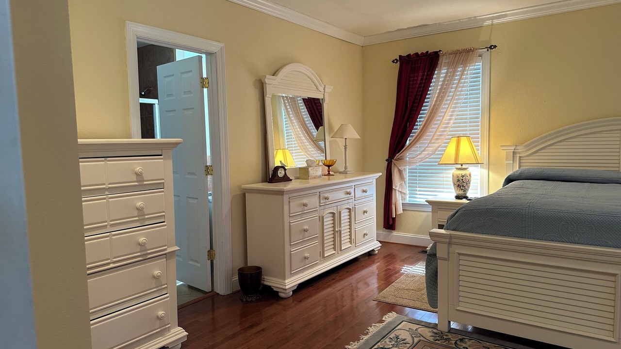 Photo of Bedroom in Cape Charles