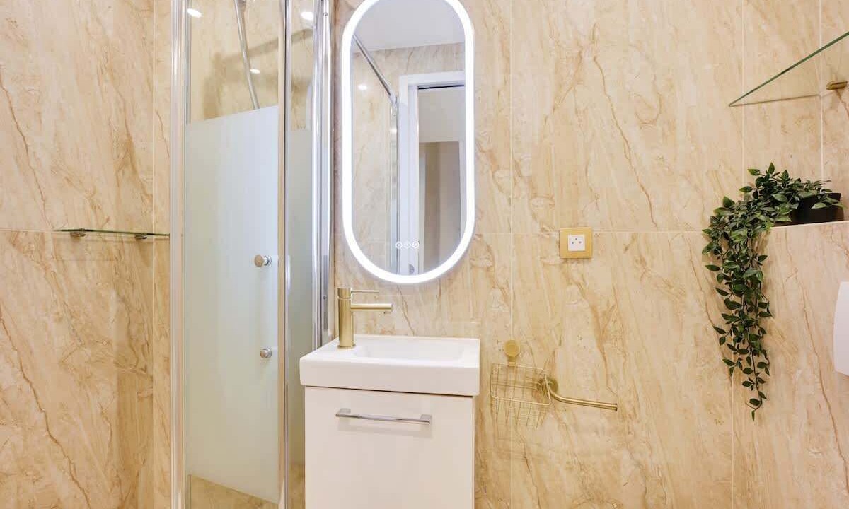 Photo of Bathroom in Faubourg-du-Roule