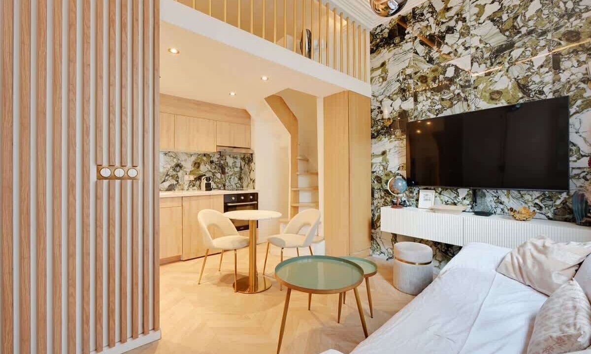 Photo of Livingroom in Faubourg-du-Roule