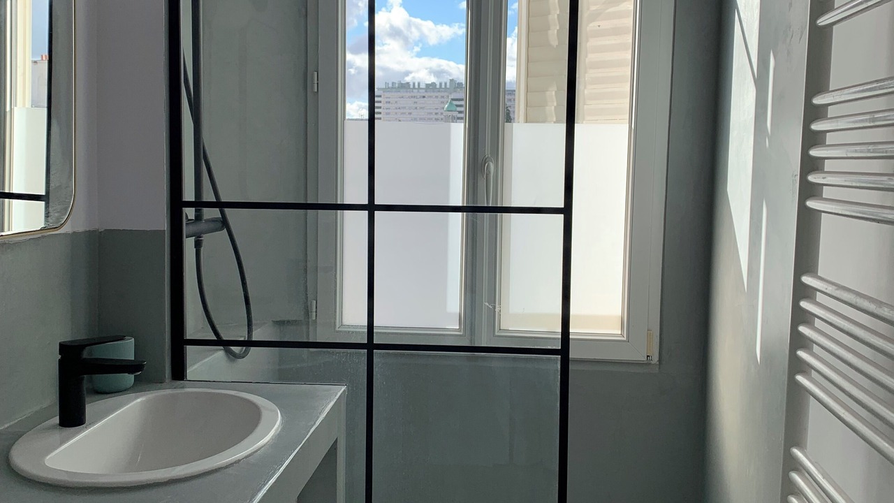 Photo of Bathroom in Issy-les-Moulineaux