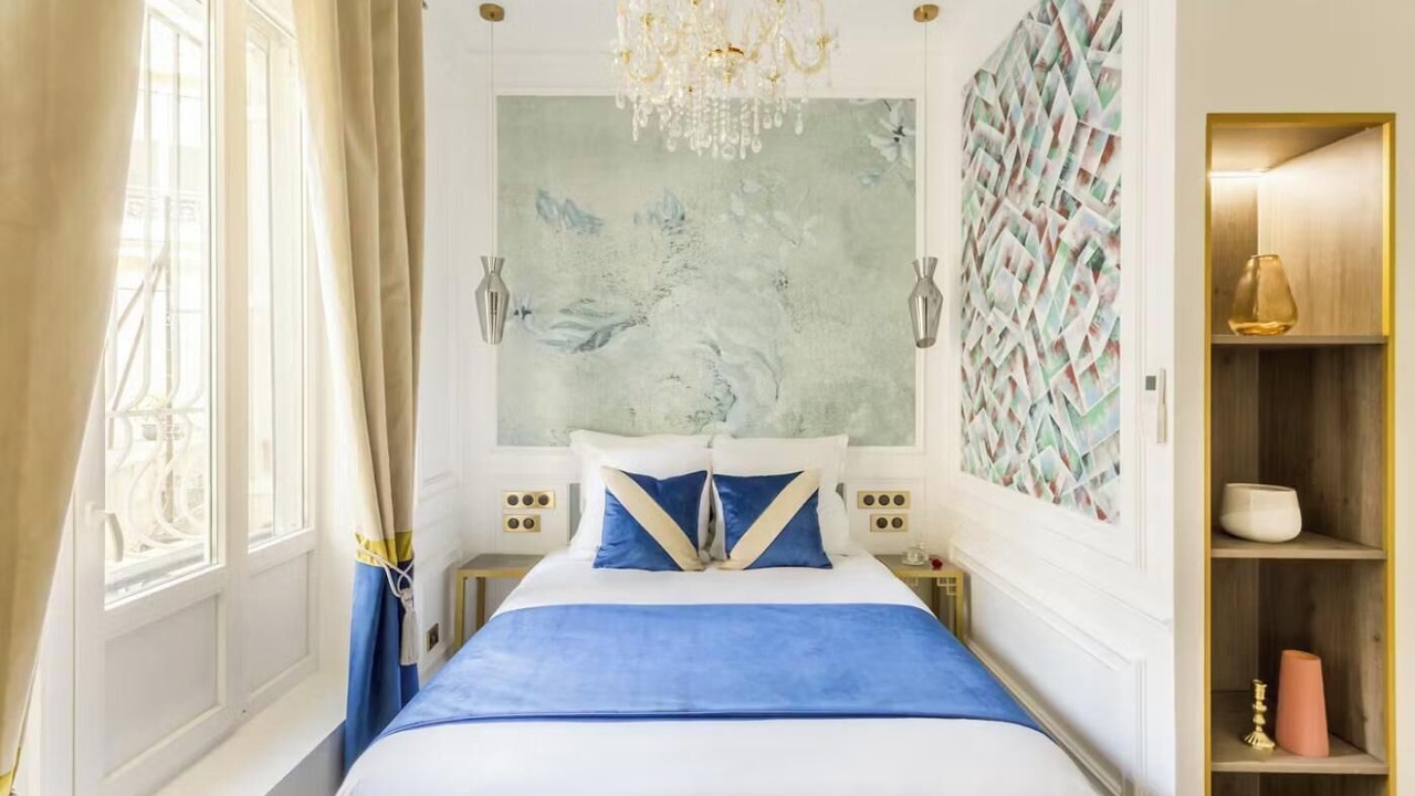 Photo of Bedroom in Arts-et-Metiers