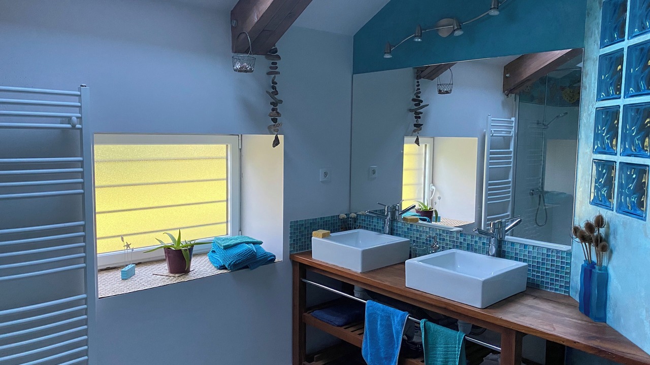 Photo of Bathroom in Saint-Mars-d'Outille