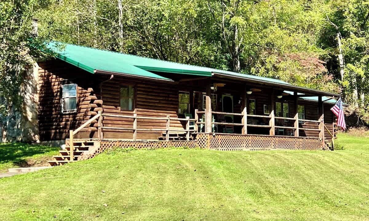 Photo of Outdoor in Lackey