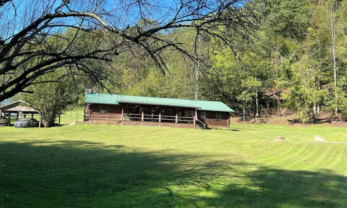 Photo of Outdoor in Lackey