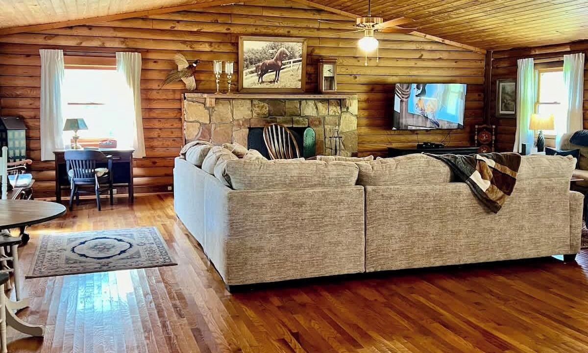 Photo of Livingroom in Lackey
