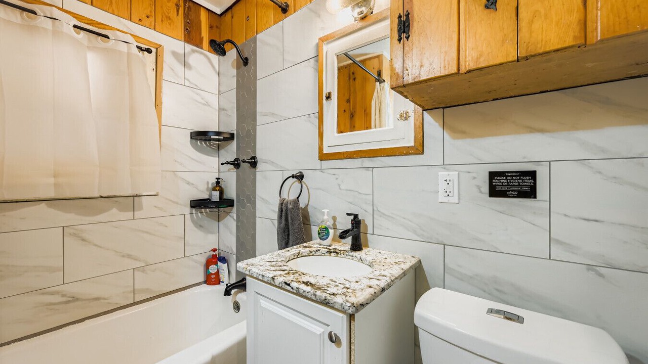 Photo of Bathroom in Green Mountain Falls