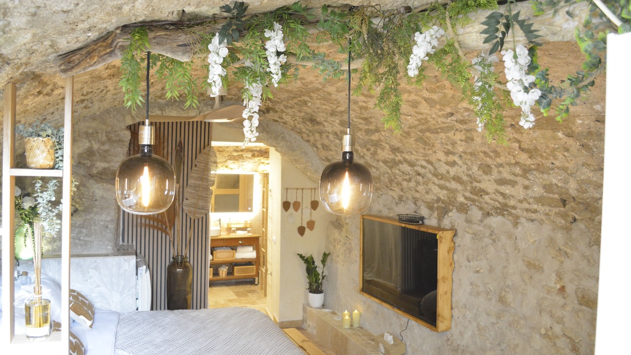 Photo of Bedroom in Biot