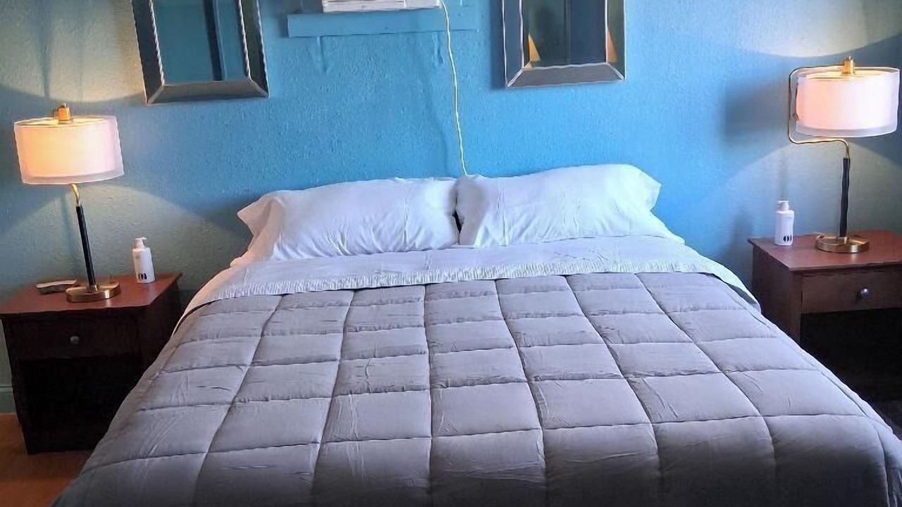 Photo of Bedroom in Gateway District