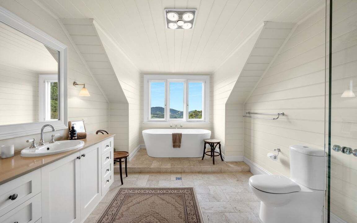 Photo of Bathroom in Woodhill