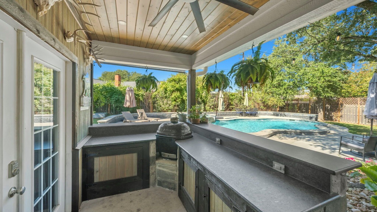 Photo of Patio Balcony in College Station