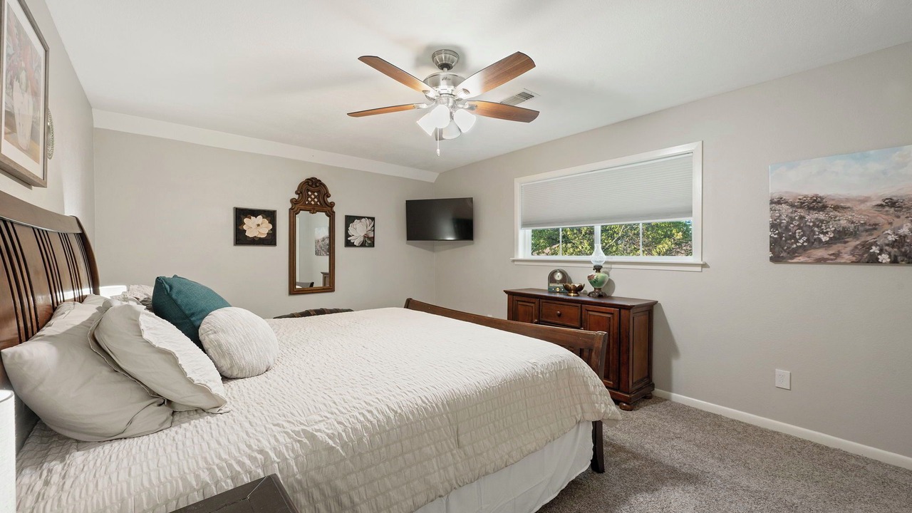 Photo of Bedroom in College Station